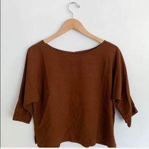 Me and Arrow Dolman Top in Canyon Brown Size Small